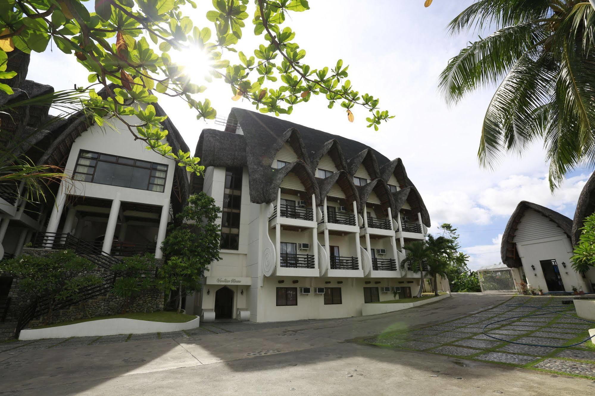 Java Hotel Laoag Exterior foto